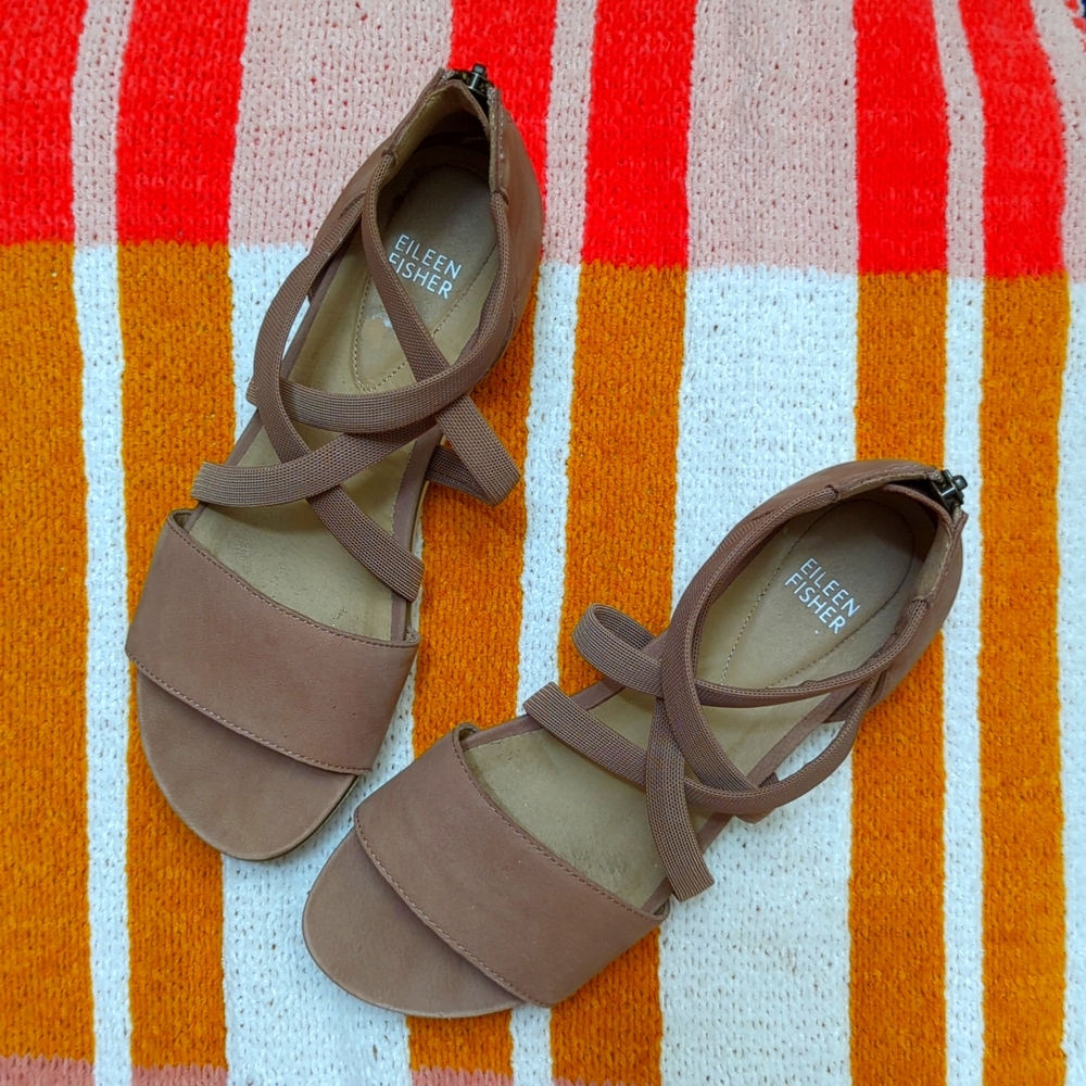 Eileen Fischer Sandals 🩴